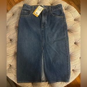 H&M Jean skirt, NWT